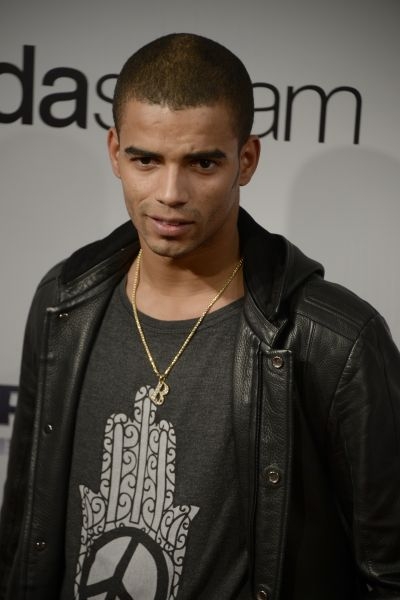  Le danseur Brahim Zaïbat tiendra le rôle d'Athos. Le danseur Brahim Zaïbat tiendra le rôle d'Athos. ©AFP PHOTO / MARTIN BUREAU